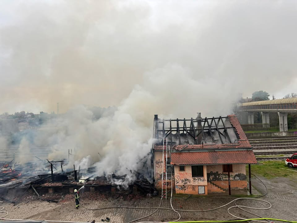 666713715_1079487285252504_6726362265150679107_n