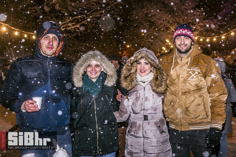 Setnja_snijeg_Advent_SiB_hr-040