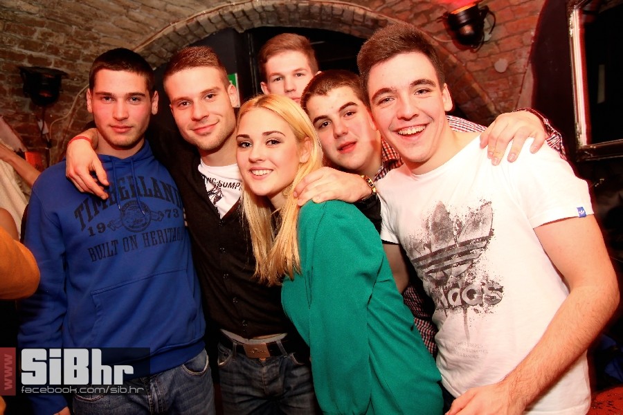 TUFNA_osijek_nightlifelifestyle