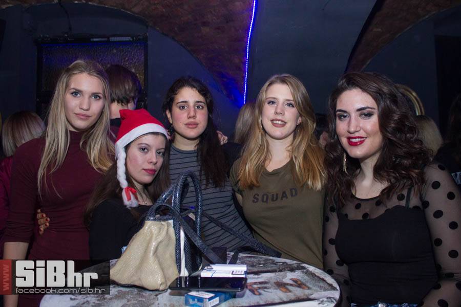 tufna_badnjak_SiBhr_36