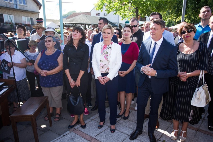 PXL_150818_21651716 PXL_150818_21651716