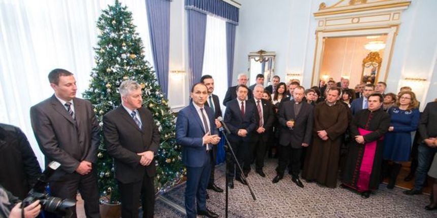 zupan-bozicna-poruka