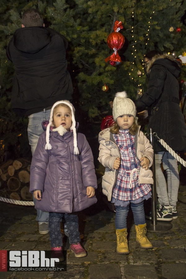 advent_u_tvrdji_dan_grada_osije