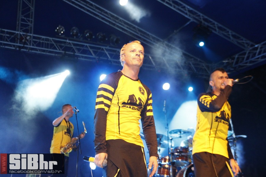 dubioza_sars_2014_zoran_bastion dubioza_sars_2014_zoran_bastion