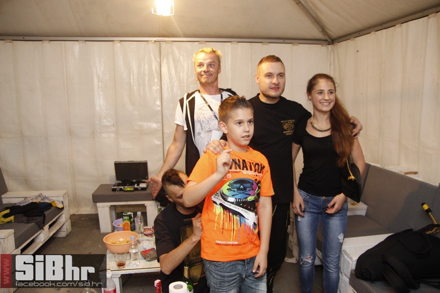 dubioza_sars_2014_zoran_bastion dubioza_sars_2014_zoran_bastion