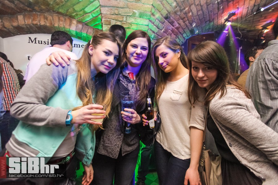 exit-viptaxi_SiBhr_41 exit-viptaxi_SiBhr_41