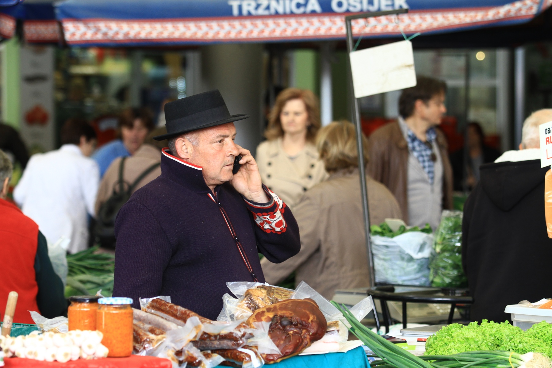 Osječka tržnica uoči Uskrsa 2022. Osječka tržnica uoči Uskrsa 2022.