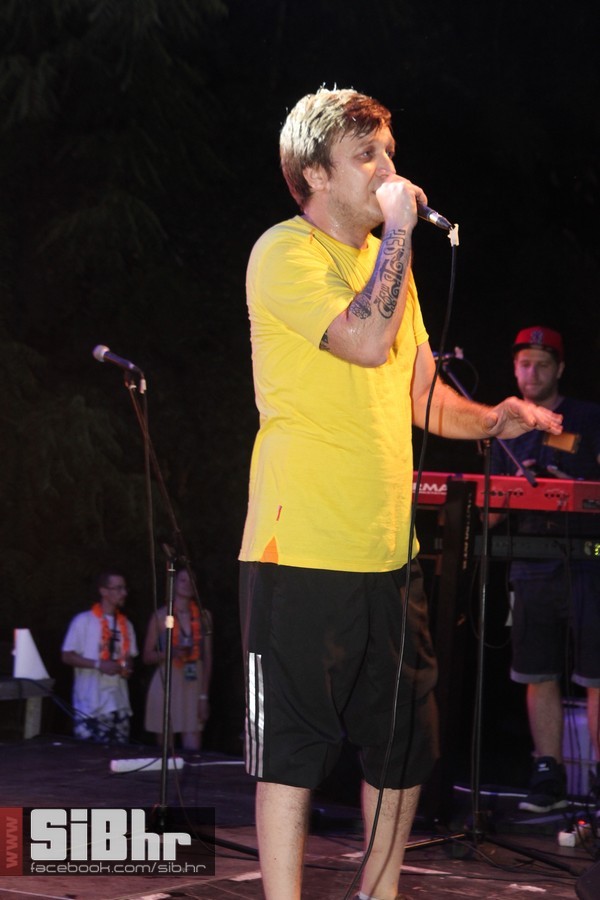 backyard_art_festival_SiBhr_25