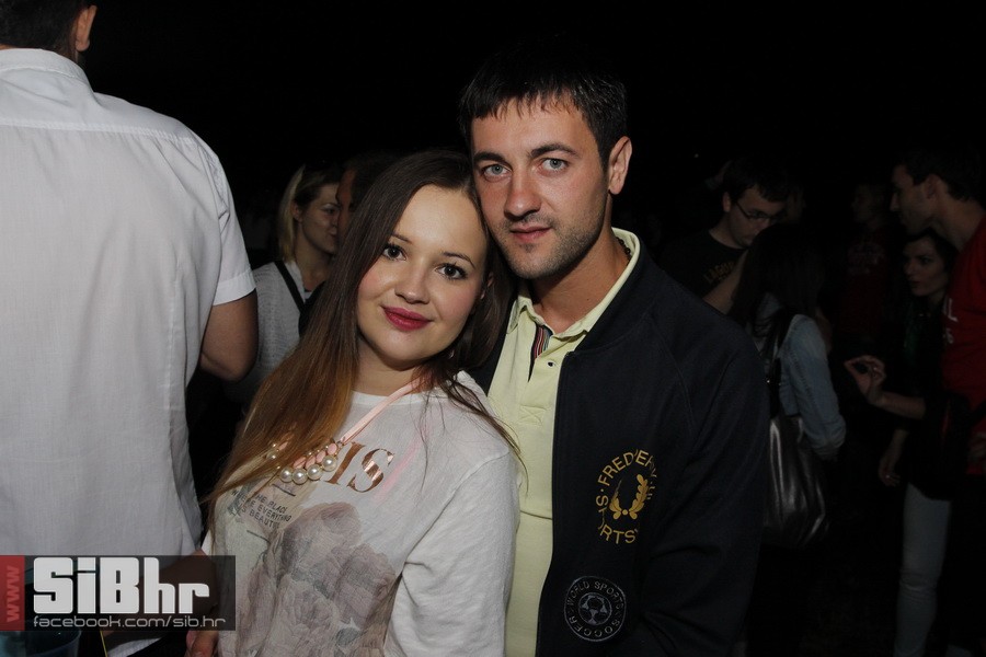 studentska_rostiljada_Mejasi_Si