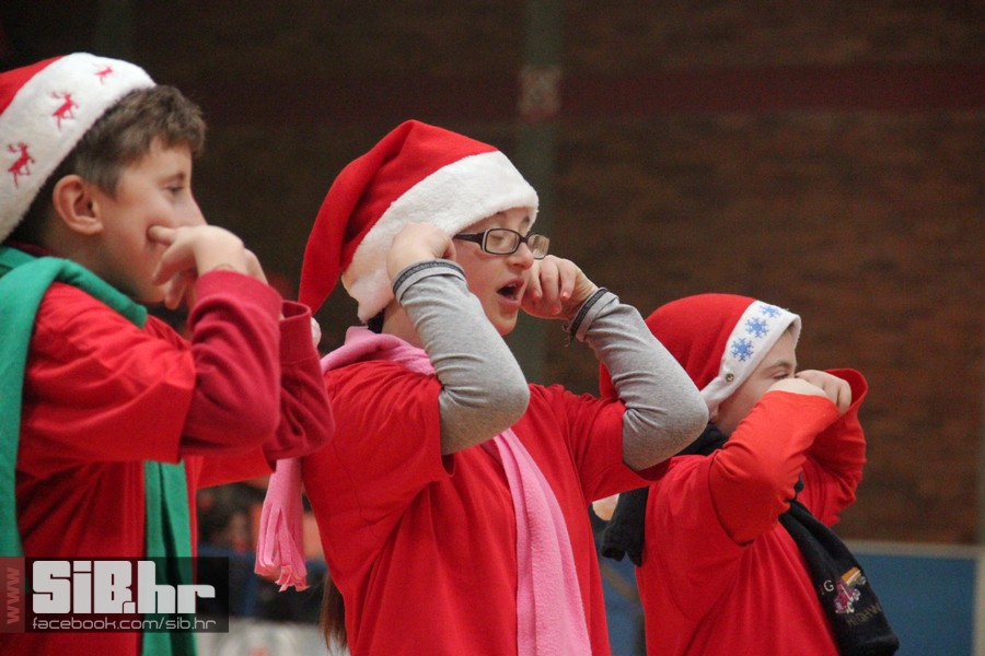 8kafica2012_sibhr41 8kafica2012_sibhr41