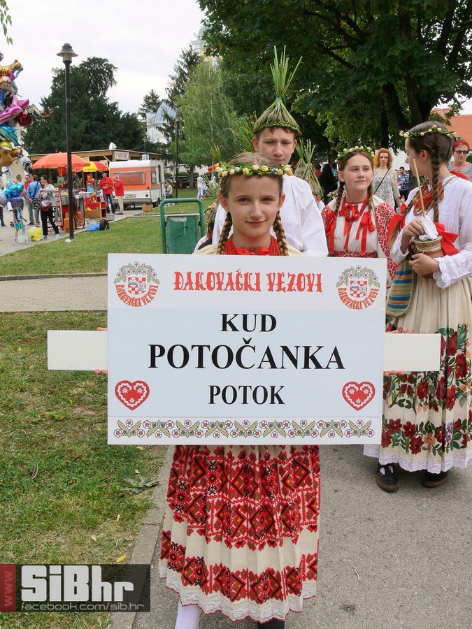 mali_djekovacki_vezovi_85