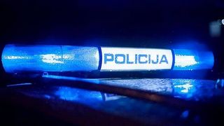policija