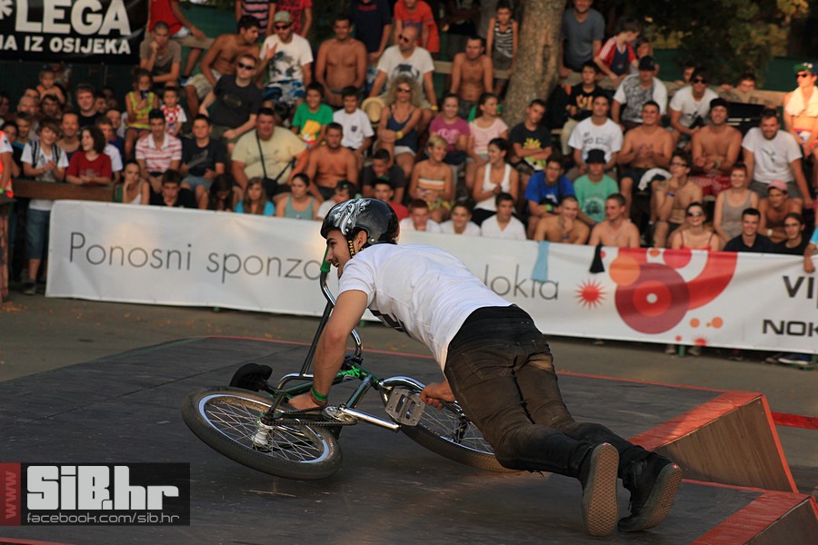 bmxday_2012_SiBhr_38