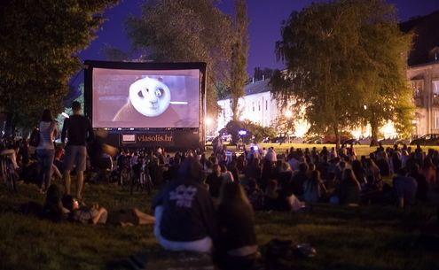 kino_pod_zvijezdama_cetvrtak_16