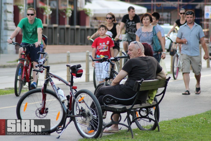 nedjeljna_setnja_gradom_SiBhr_1