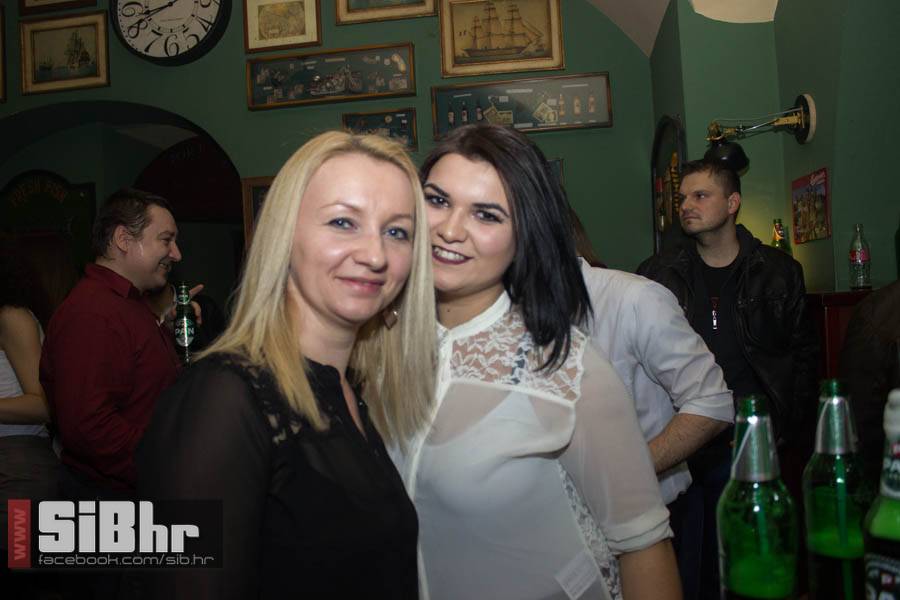 fort_pub_15