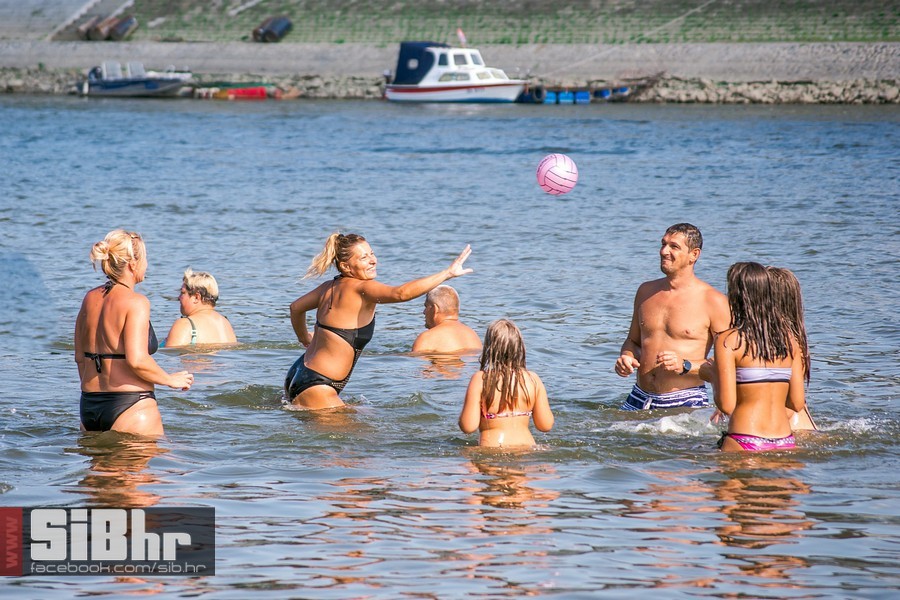 kupanje_osijek_drava_38 kupanje_osijek_drava_38