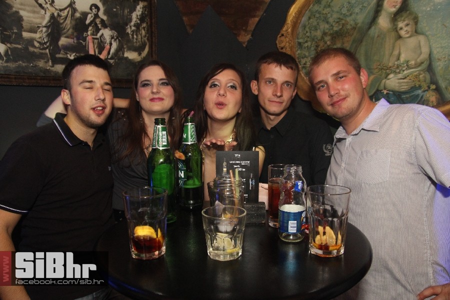 TUFNA_osijek_nightlifelifestyle