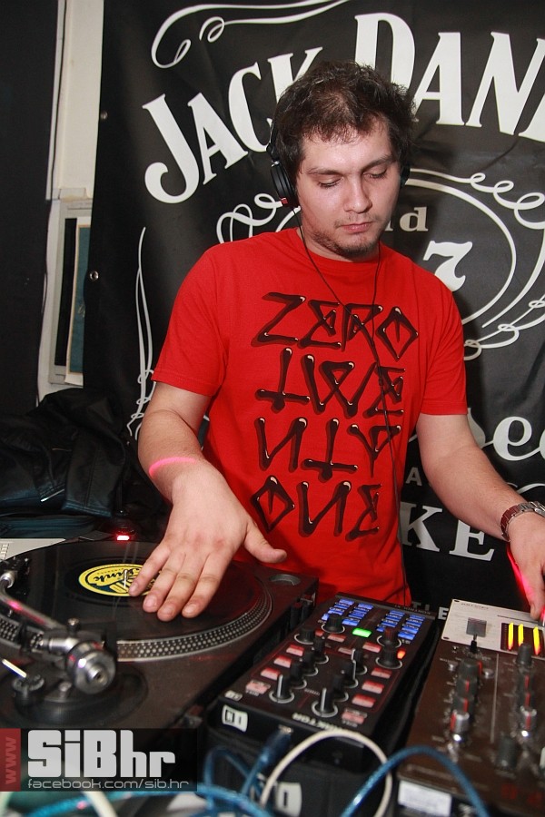 exit_osijek_nightlife_sibhr29_3