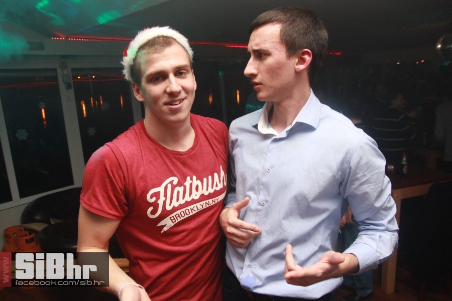 barkaIMG_547825122013 barkaIMG_547825122013