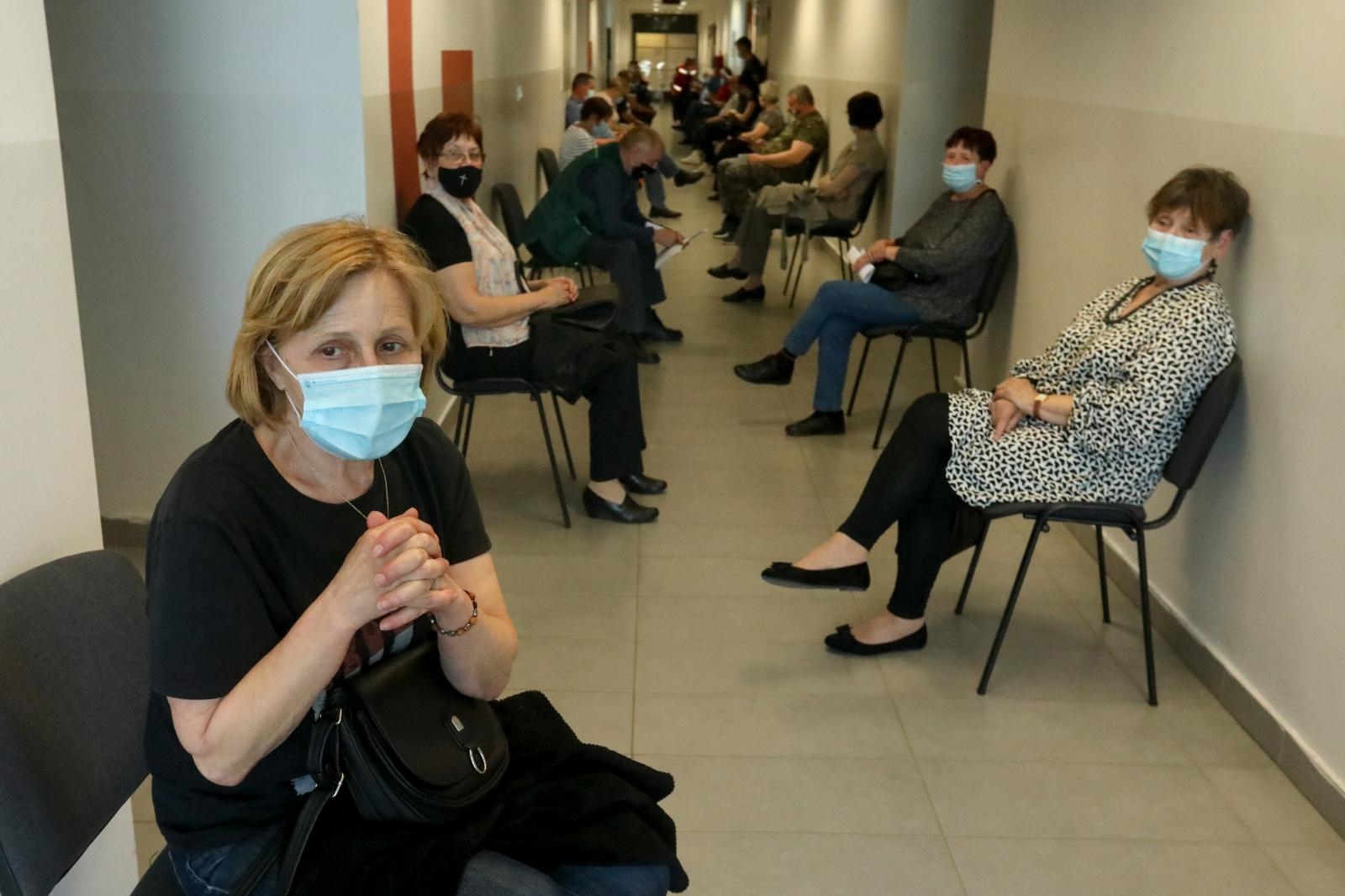 U dvorani Gradski vrt građani se cijepili protiv korone