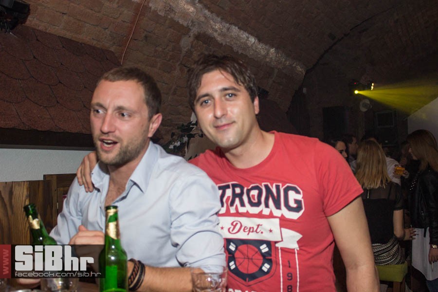 outside_osijek_SiBhr_14