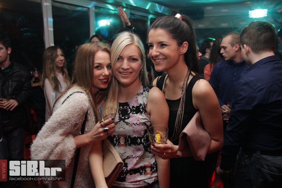 SaturdayFever_CocktailBarka_SiB