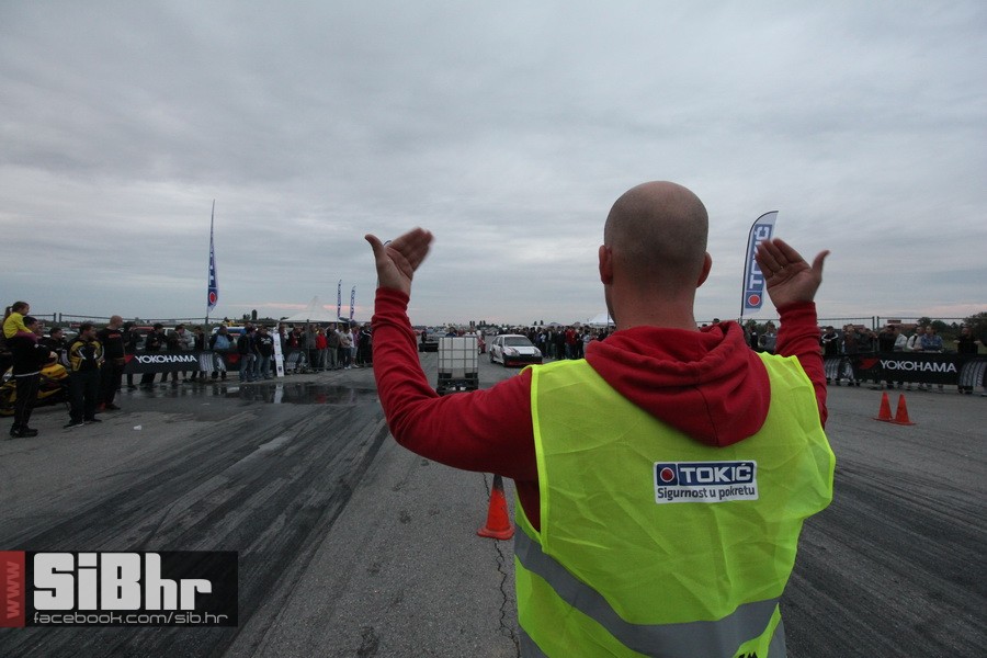 street_race_1_SiB_hr_73 street_race_1_SiB_hr_73