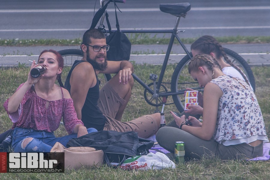 studentska_rostiljada_osijek_Si