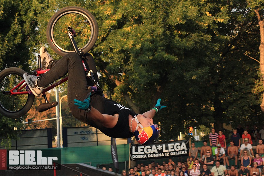 bmxday_2012_SiBhr_21