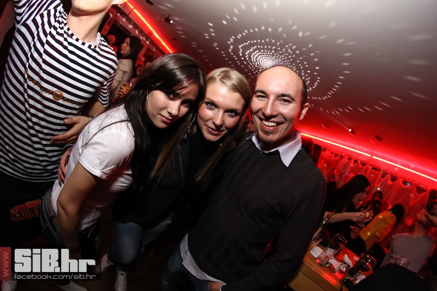 toni_barka_70