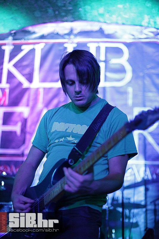 maybeshewill_teatar_27092012_si