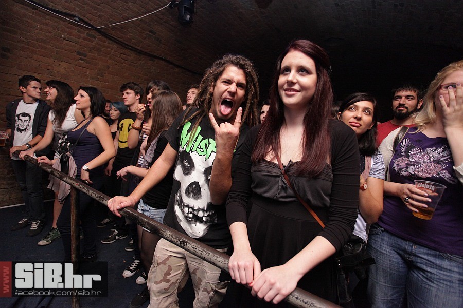 maybeshewill_teatar_27092012_si
