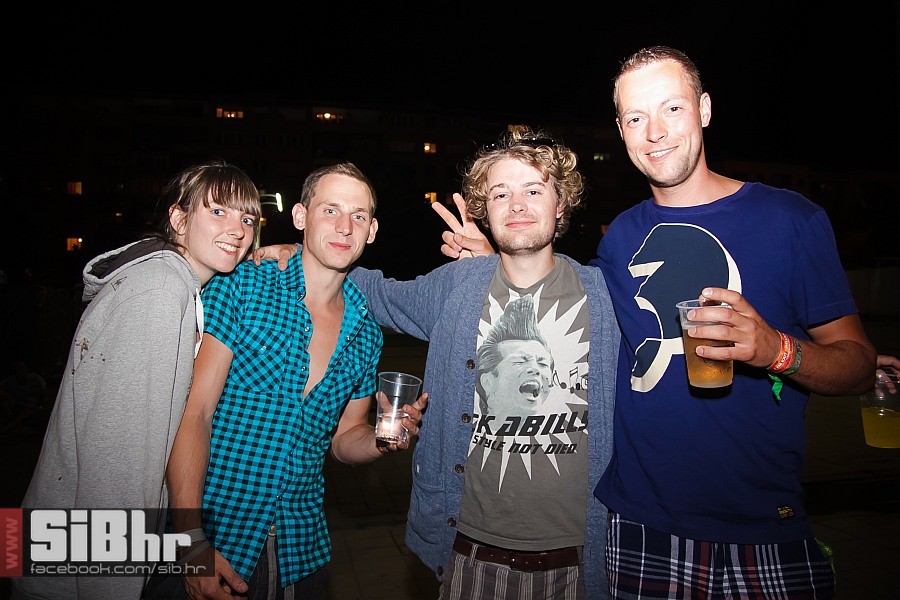 exit2013_SiBhr_70