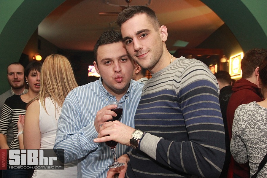 fortpub_osijek_nightlife_sibhr1