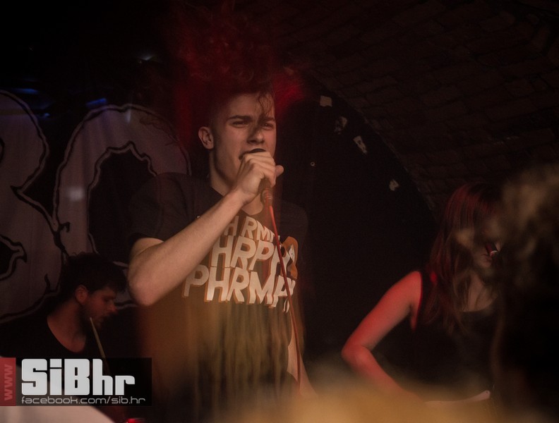 punk_ludnica_exit_2