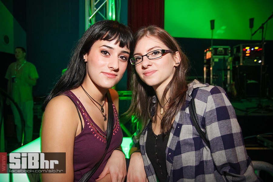 hladno_pivo_kino_europa_1210201