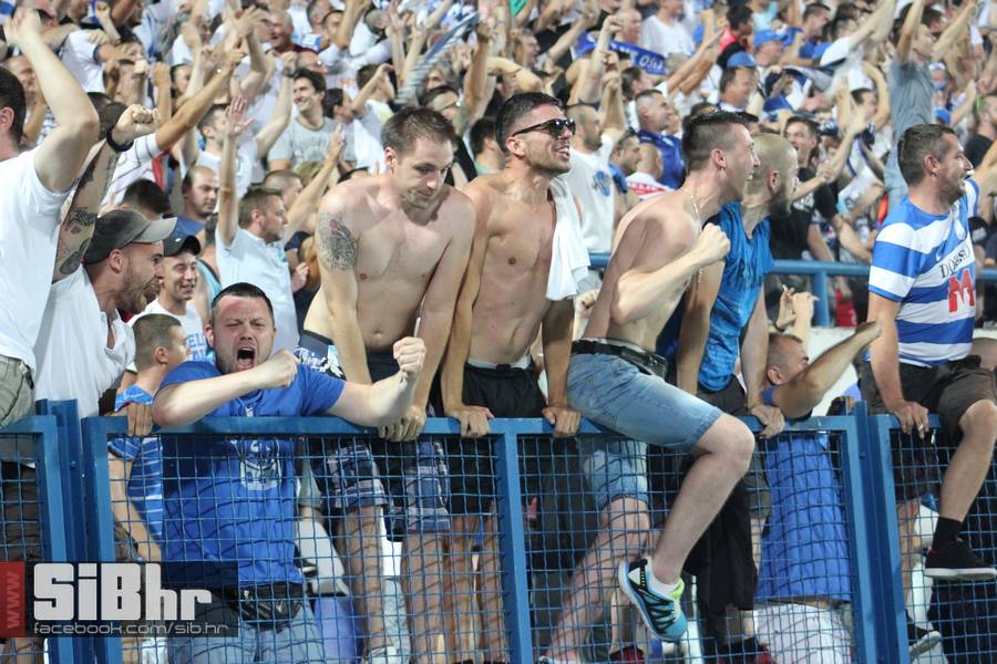 osijek-psv_SiBhr_37