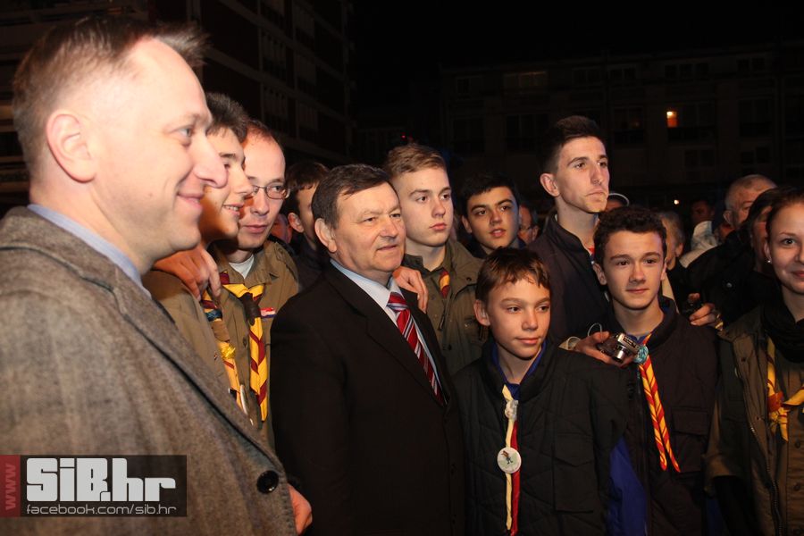 SvecanoOtvorenTrgSlobode_SiBhr_