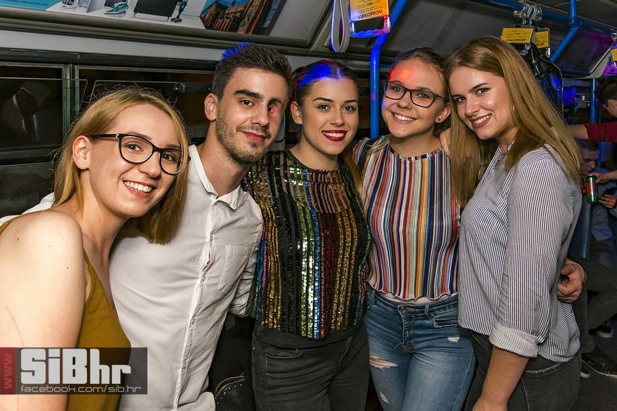 Tram_party_SiBhr-51