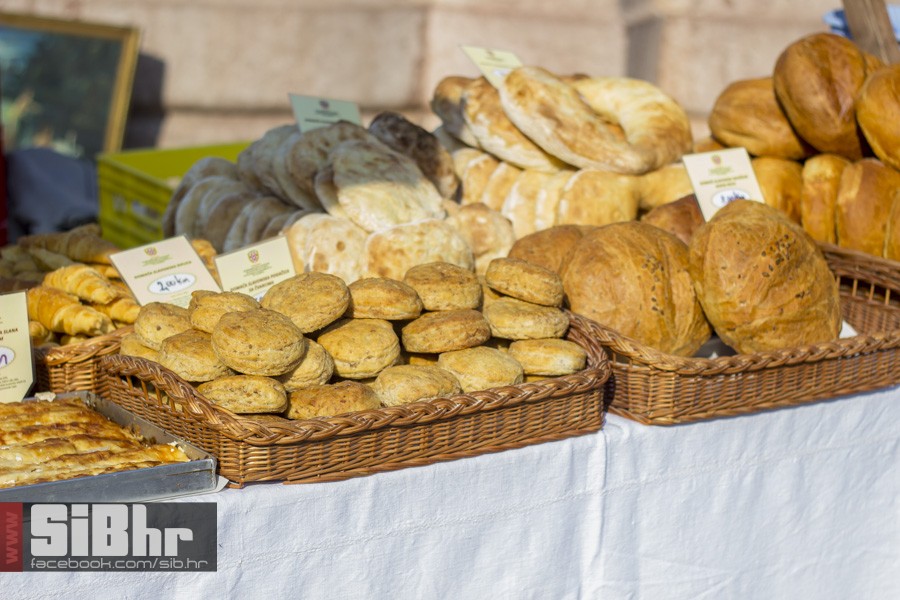 sajam_antikviteta_2015_SiBhr_61