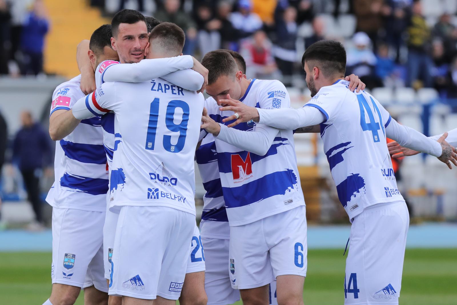 Slavlje NK Osijeka Kohorti za rođendan Slavlje NK Osijeka Kohorti za rođendan