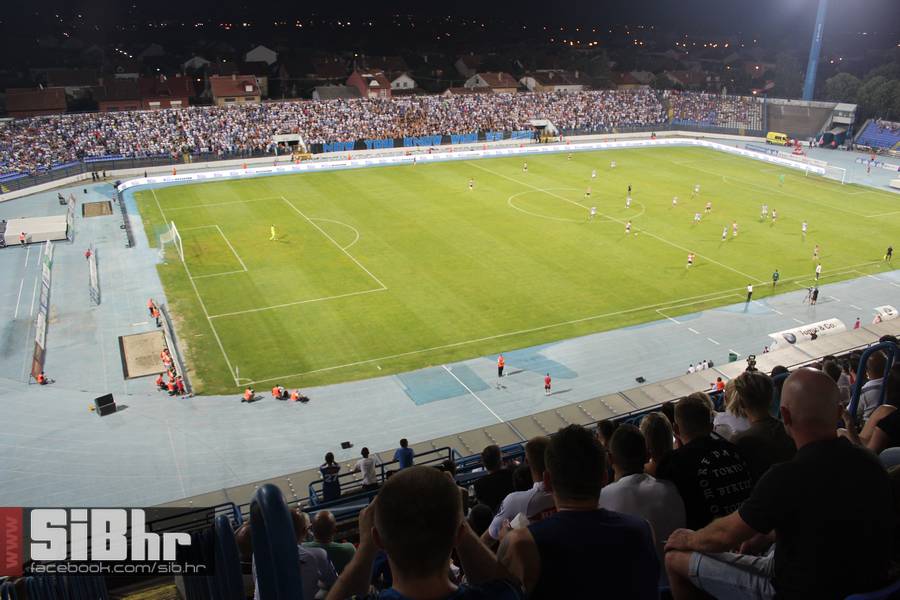 osijek-psv_SiBhr_15