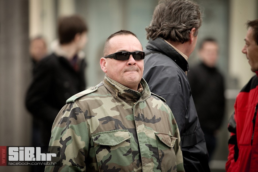 oslobodeni_generali_16112012_mb