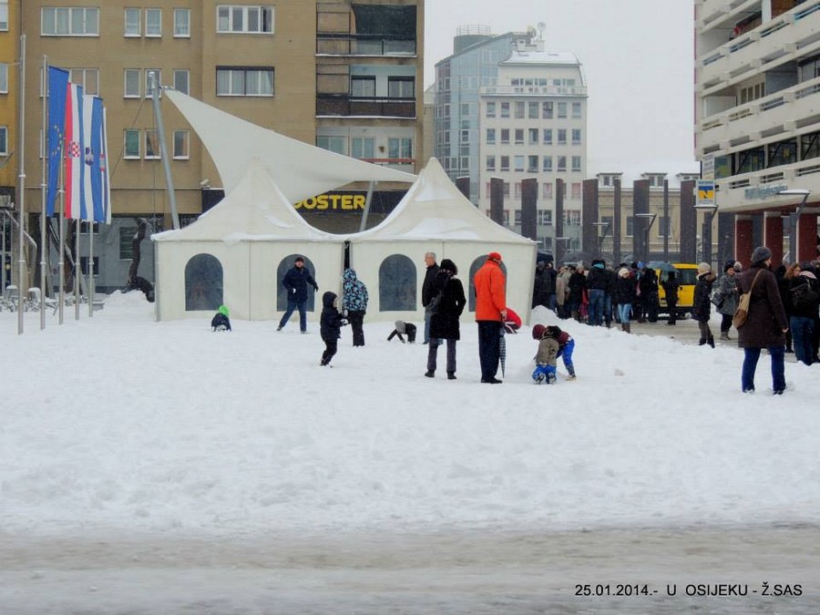 snijeg_2501sas_zeljko_mall_sibh