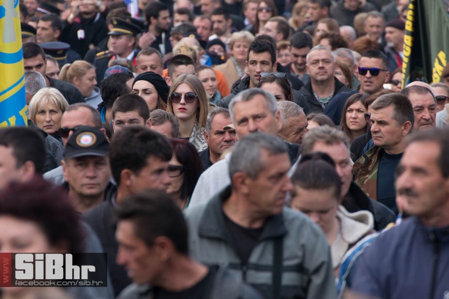 kolona_sjecanja_vukovar_SiBhr_7