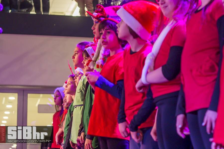 zumbici_bozicni_koncert_9