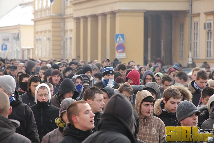 prosvjed_u_osijeku_26_2_2011_03