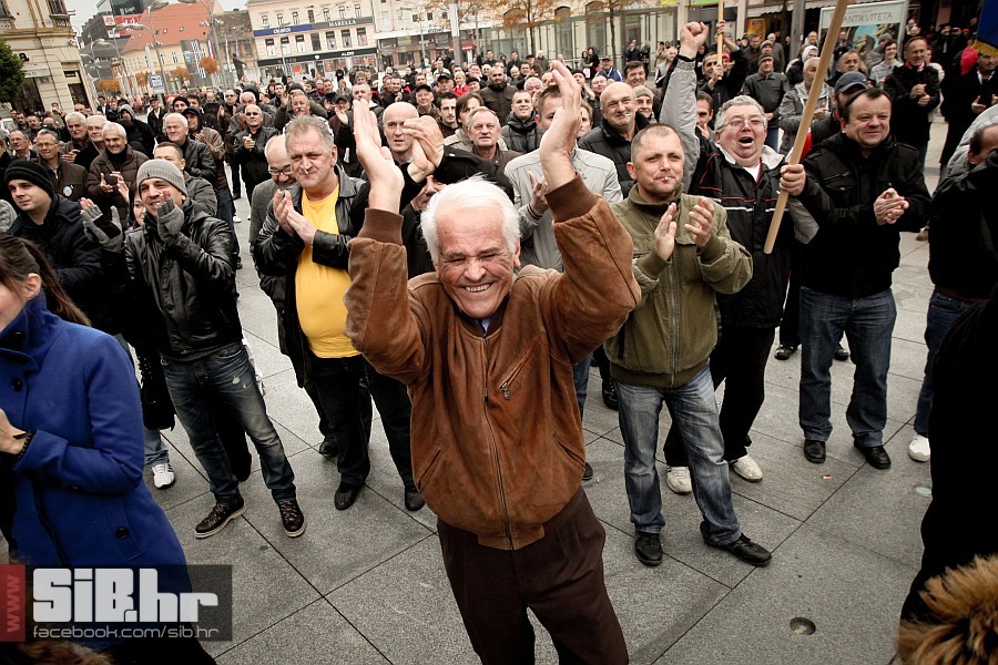 oslobodeni_generali_16112012_mb