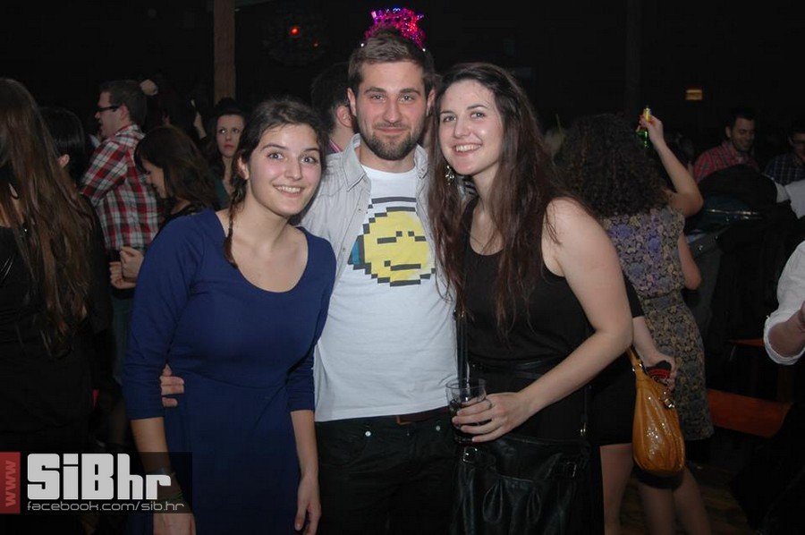 nova_godina_2014_Medium_SiBhr_1